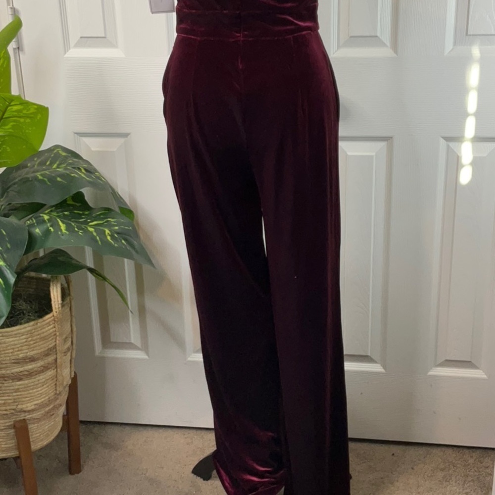 1.STATE Women's Mock Neck Halter Tie-Neck Velvet Jumpsuit Size S - Picture 10 of 13